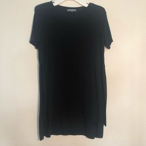 Women’s long tee